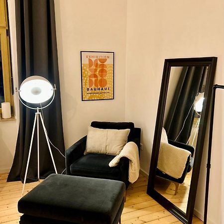 Feelslikehome - Stylische Und Zentrale Altbauwohnung Mit Terrasse&Garten Bochum Extérieur photo
